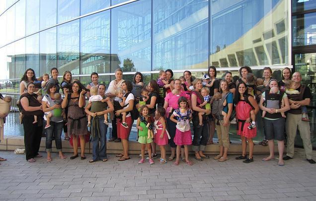 Breast Feeding Babywearing Flash Mob Alert!